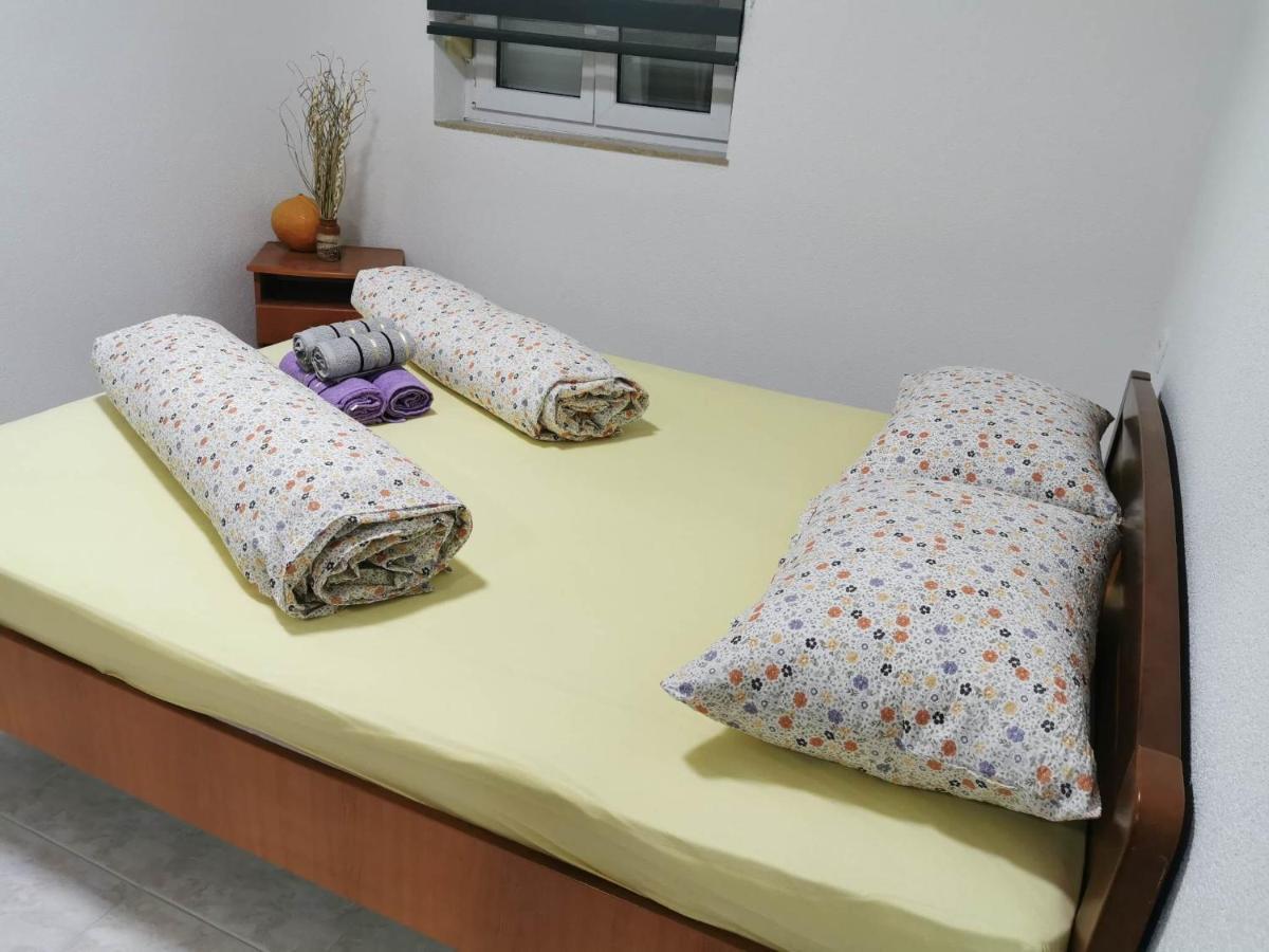 Guesthouse Nadia Senj  Zewnętrze zdjęcie