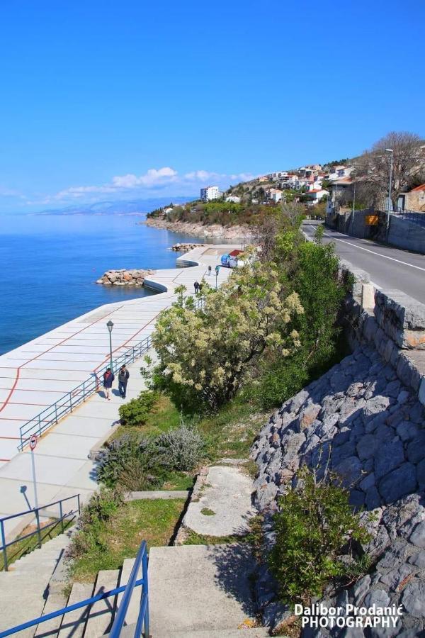Guesthouse Nadia Senj  Zewnętrze zdjęcie